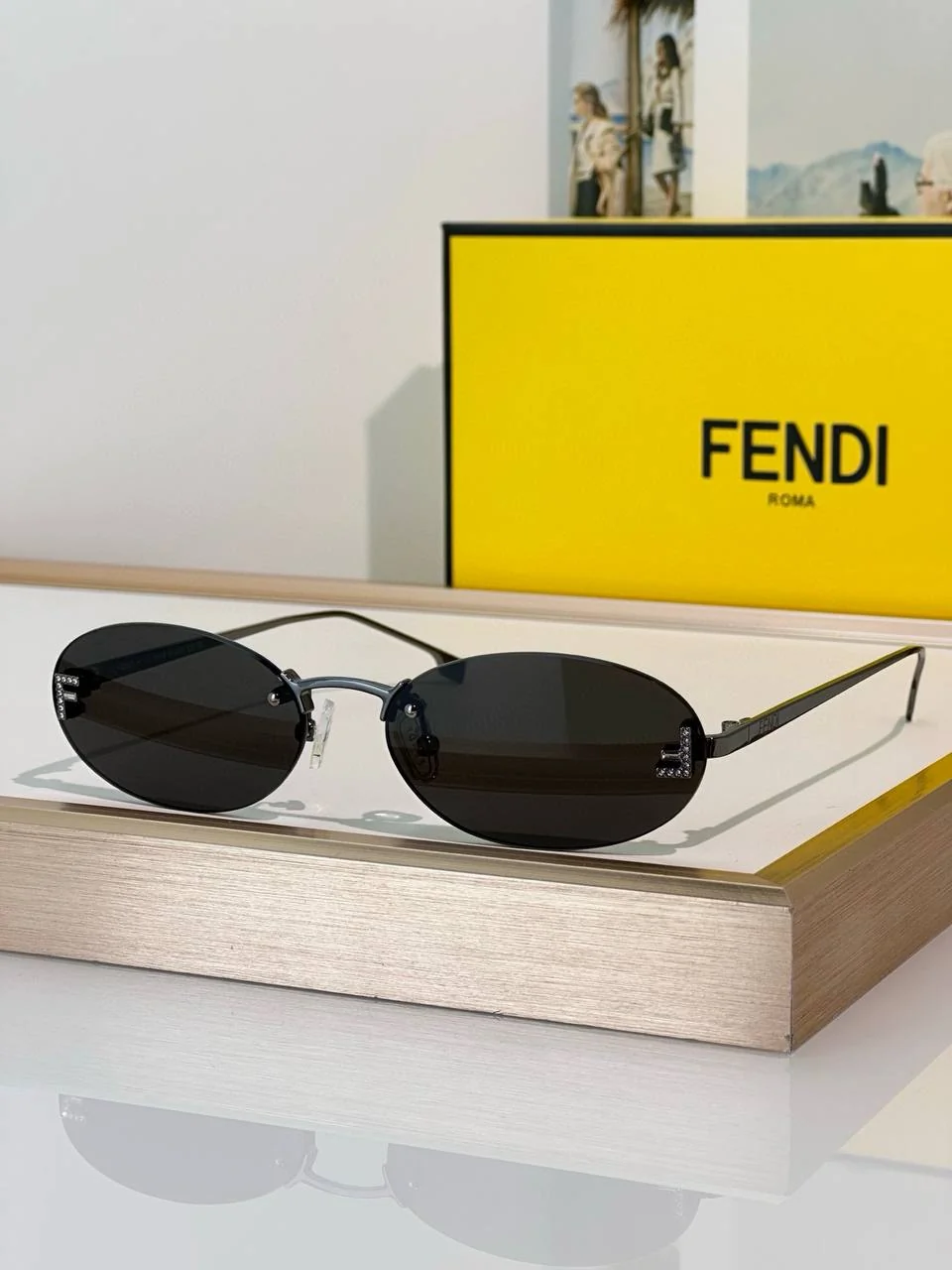 Жіночі окуляри - Fendi